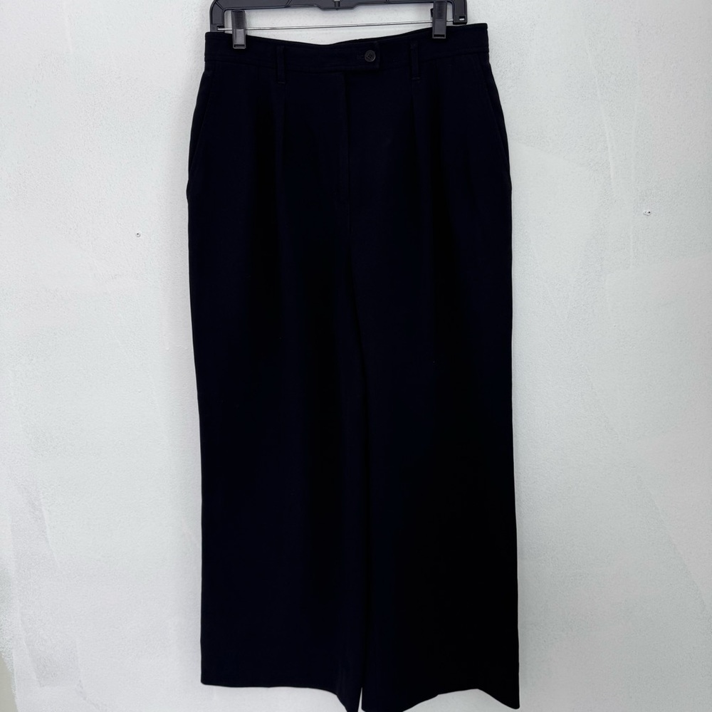 Babaton Aritzia Pleated Wide Leg High Rise Dress Pants Trousers Black size 10